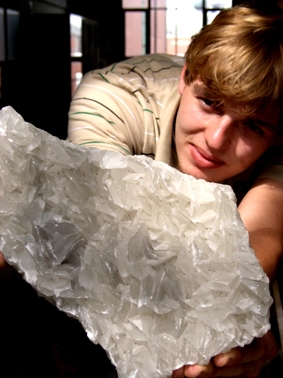 Mineralien, die im Museum gezeigt werden.